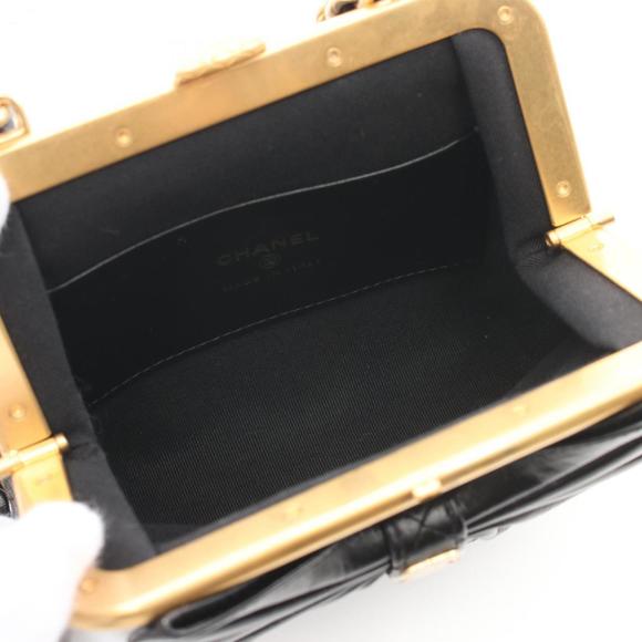 CHANEL Matelasse Chain Clutch Shoulder Bag Leather Women's Black AP4028 - Picture 4 of 10